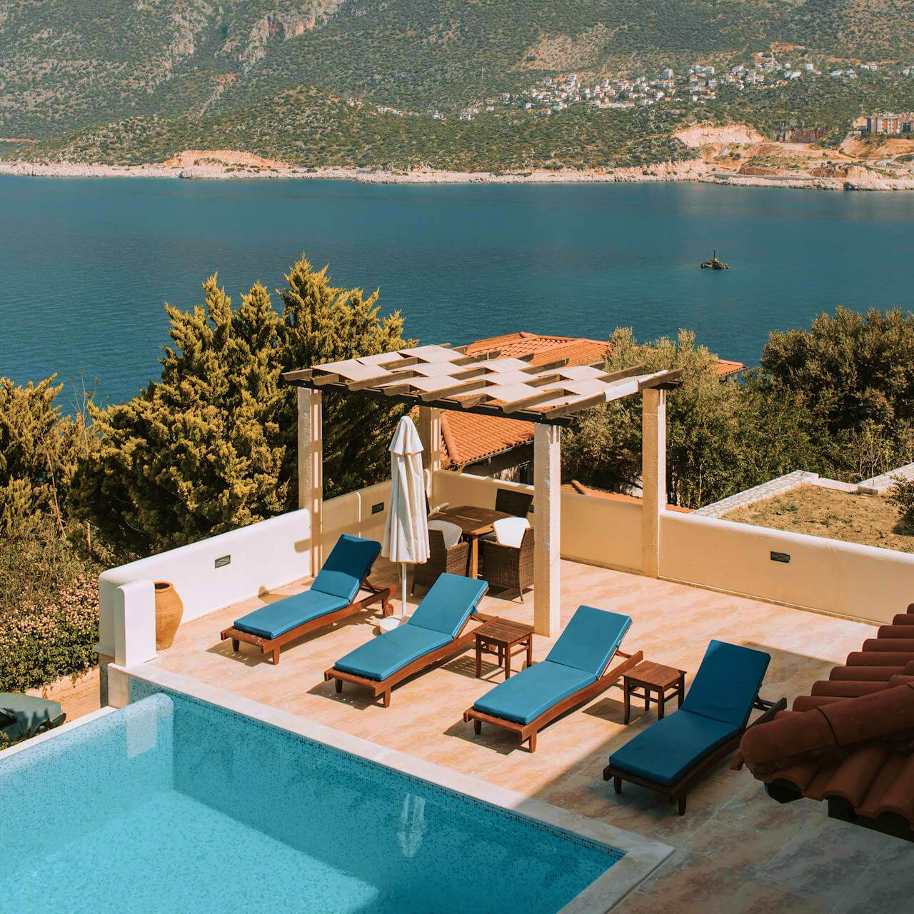 Accommodation