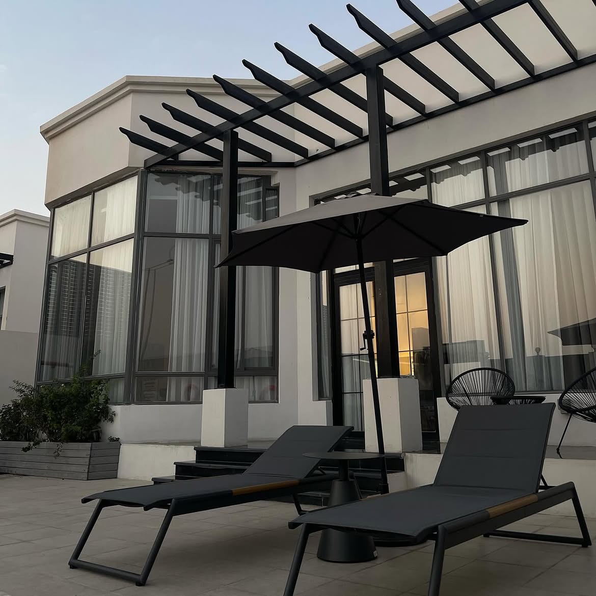 Premium Qatar Family Holiday Villa Staycation Experience with Comfortable & Kid-Friendly Vacation Homes - QVACU