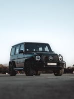 Luxury Mercedes G63 Private Transfer in Qatar – VIP Chauffeur Service (2021+ Models)