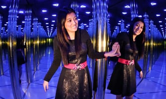 Mirror Maze Dubai Creek Park Experience | Fun Family Attraction in Dubai