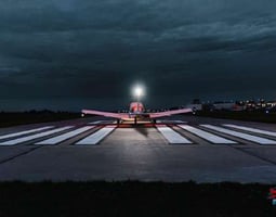 Романтический полет на самолете (ночью)