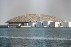 Private Trip to Sheikh Zayed Mosque and Louvre Museum