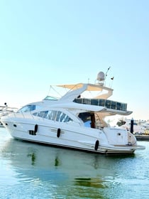 Majesty 56ft Yacht Charter Experience