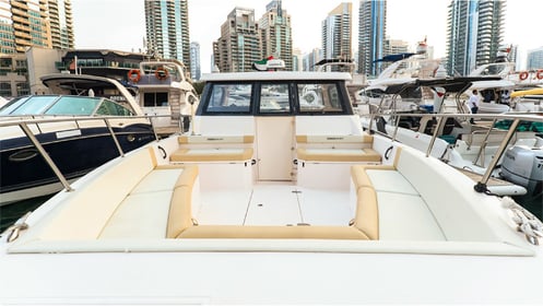 36ft Silver Craft Thunder Yacht Tour Dubai | Private Luxury Boat Cruise Experience