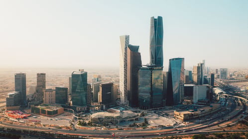 Riyadh’s Architectural Horizons: Navigating Tradition & Modernity