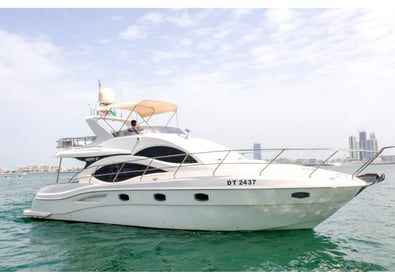 Majesty 50ft Yacht Rental Dubai | Luxury Private Yacht Charter for 16 Guests