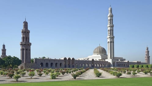 Muscat Tranquil Waves: Beach Holiday Experience for 8 Days