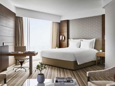 Contemporary 5-Star Stay at Pullman Doha West Bay