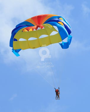 Parasailing in Qatar – Soar Above the Arabian Gulf