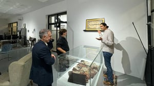 https://ur2h9smi.turpal.com/media/haNO3nX8y4OvZ98SVC0ux25WpuoYGO5v29uLJm59.jpg