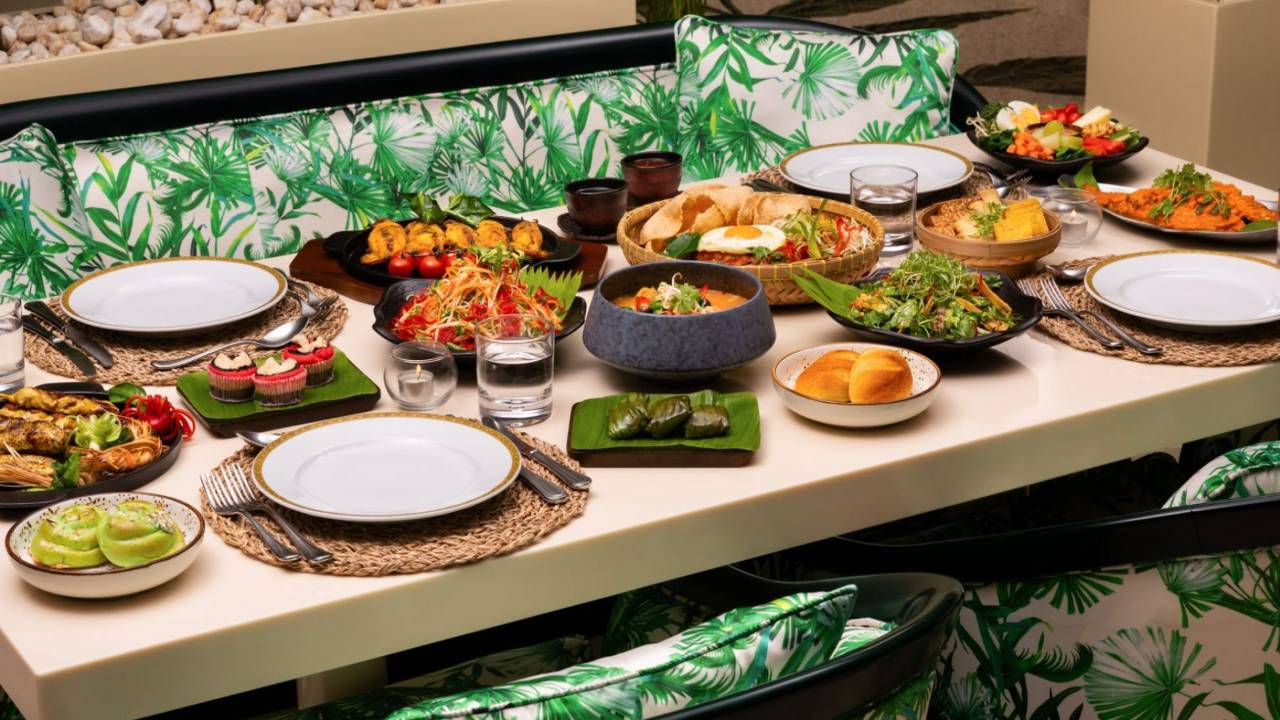 بوفيه العشاء في بالاتزو فيرساتشي